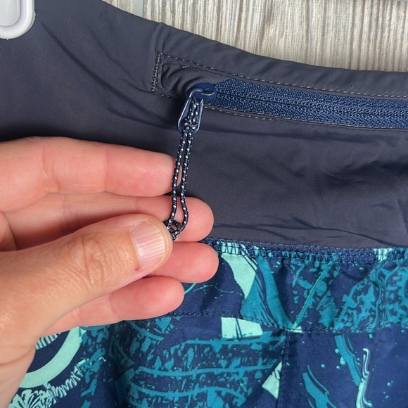 Salomon Women's Running Shorts Advanced Skin, size S - Picture 7 of 7